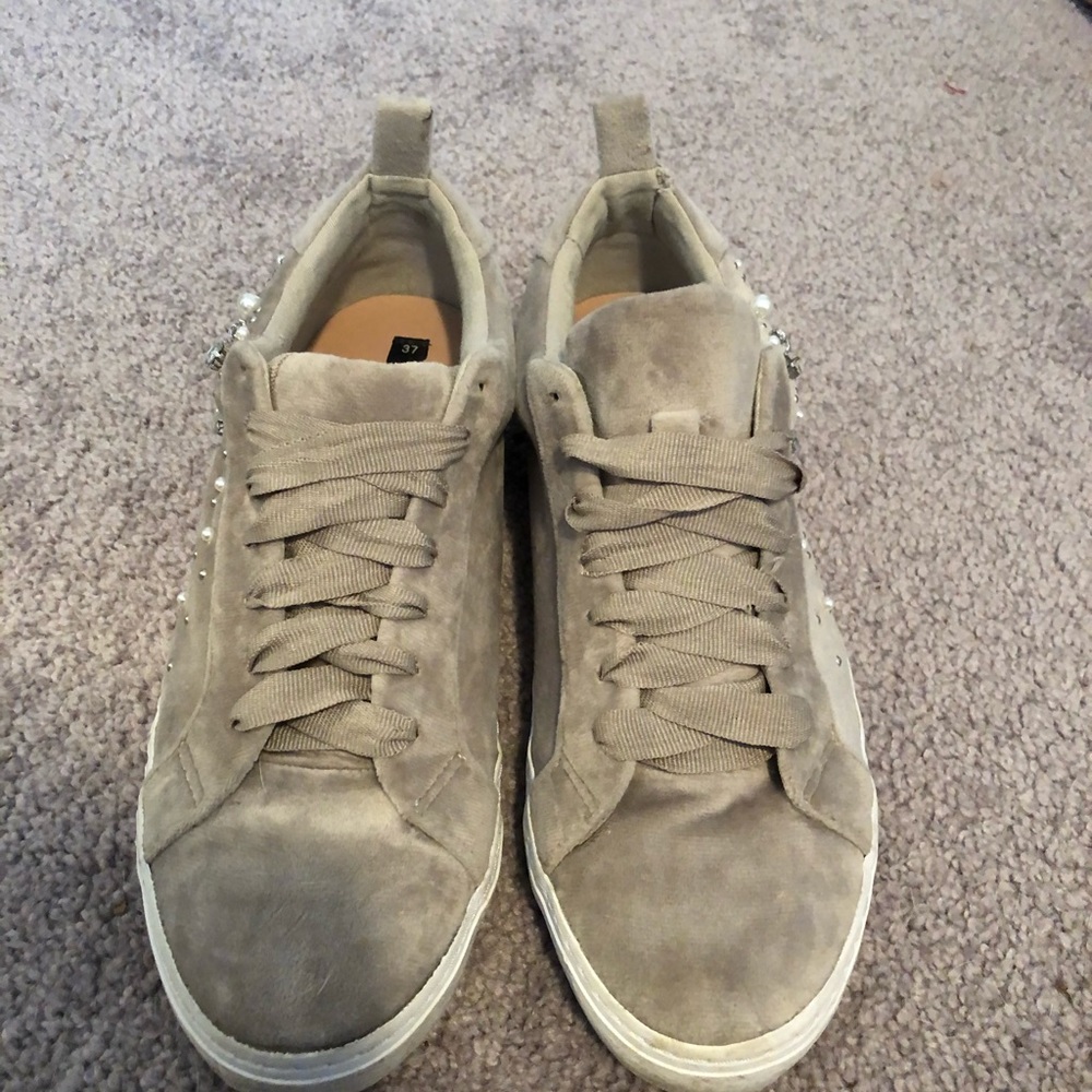Zara Velvet Sneakers View 3